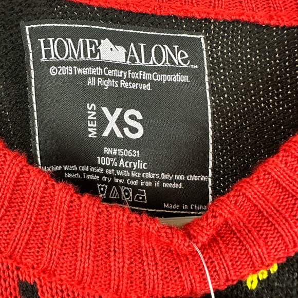 Hot Topic Home Alone Filthy Animal Fair Isle Sweater Christmas Sweater Size XS - Picture 9 of 12